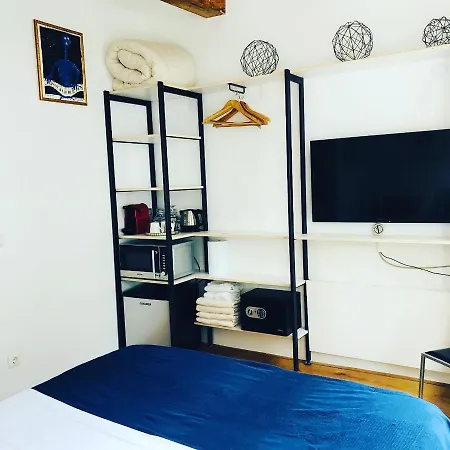 Mercedes Oda ve Kahvaltı Amsterdam