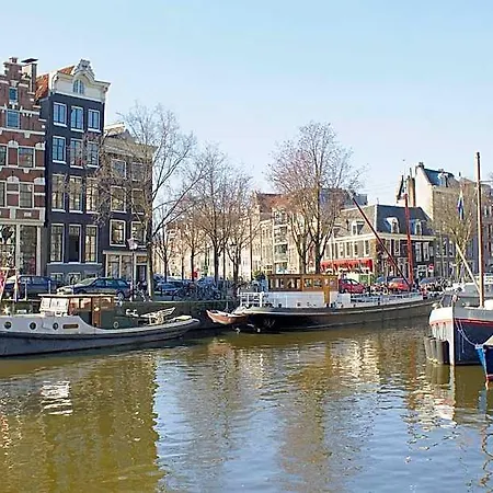 Mercedes 4* Amsterdam