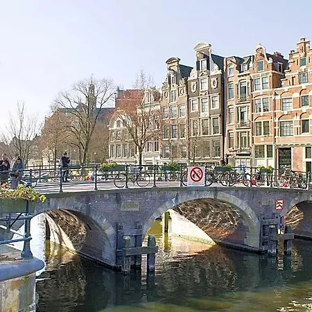 Mercedes Amsterdam