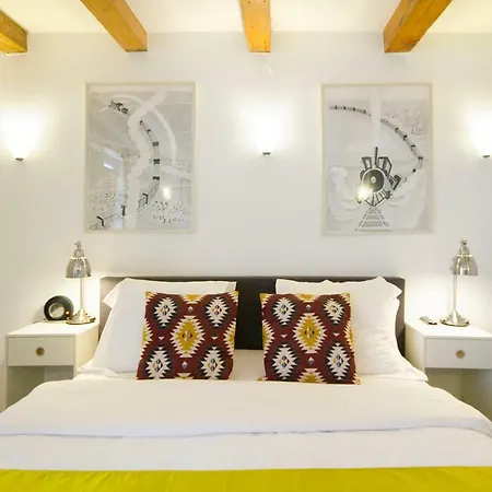 Bed & Breakfast Mercedes 4*