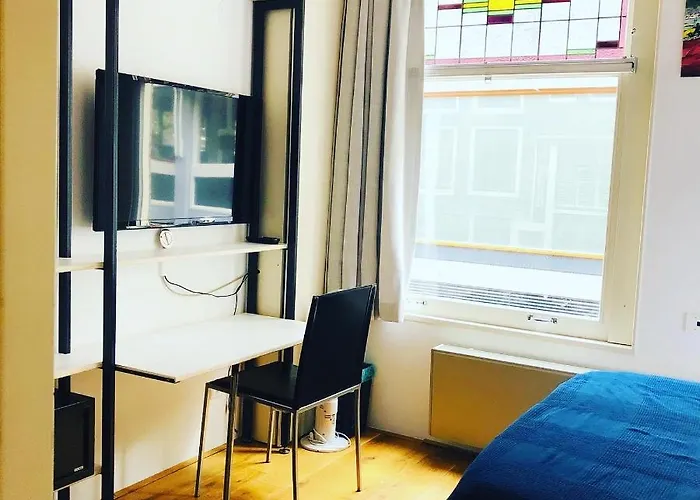 Mercedes 4* Amsterdam