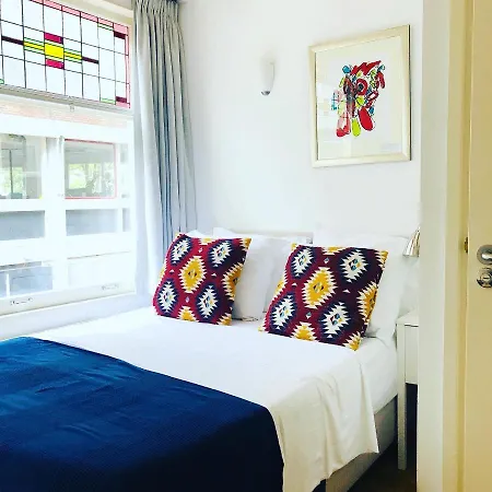 Mercedes B&B 암스테르담